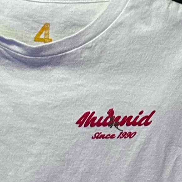 4Hunnid's Rose white t-shirt. Mens size Small - Picture 3 of 3